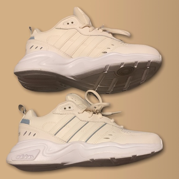 Adidas sneakers - Picture 1 of 3
